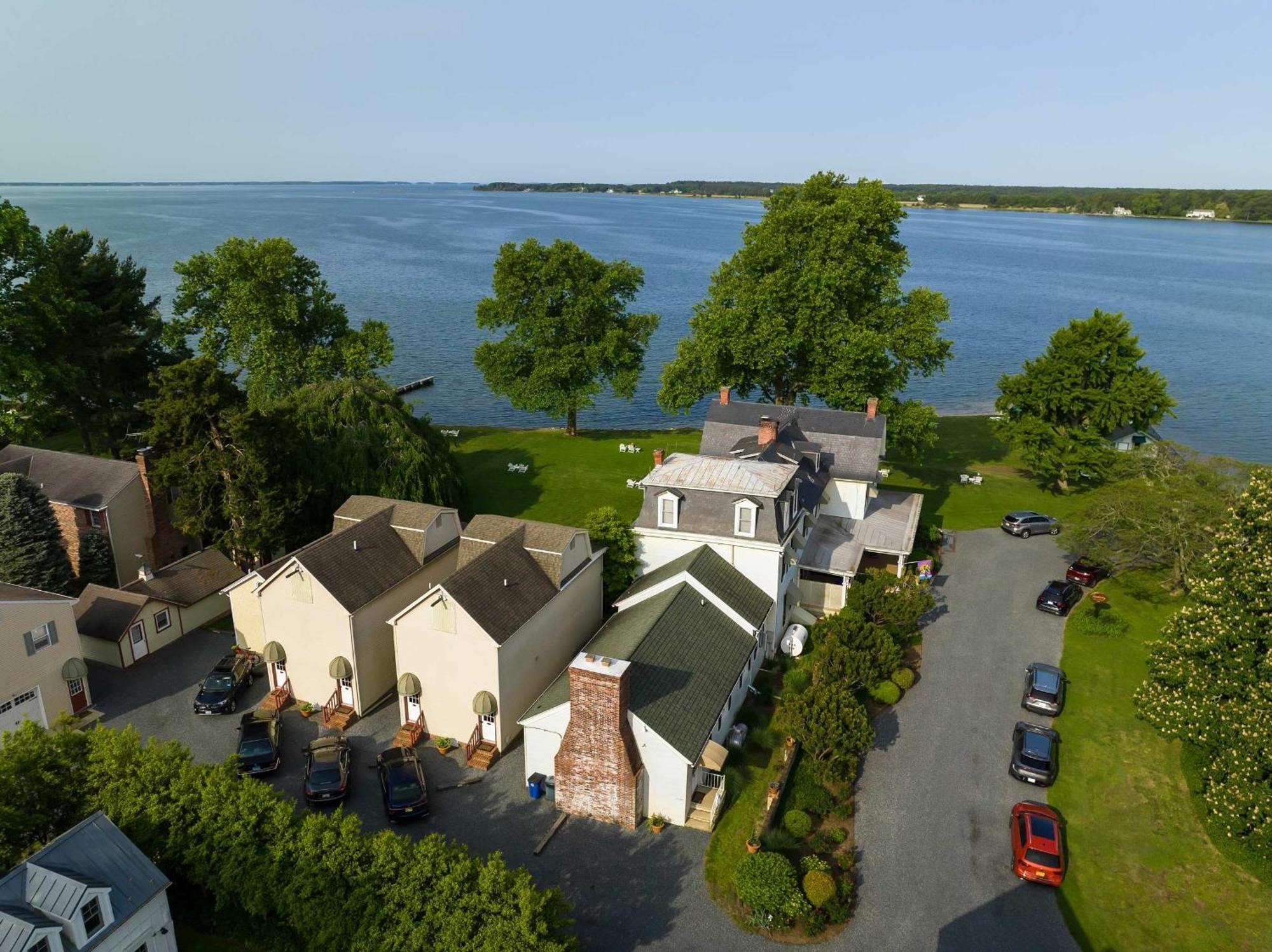 Sandaway Suites & Beach Oxford Exterior photo