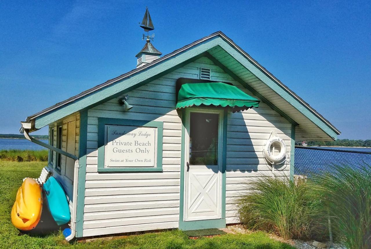 Sandaway Suites & Beach Oxford Exterior photo